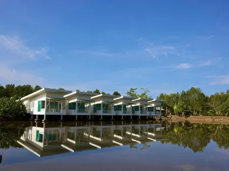 Anavilla Tangke Resort Отели в г. Кханом