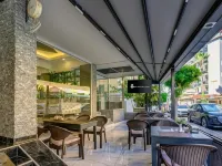 ميس كليوباترا هوتل Hotels near شاطئ كليوباترا