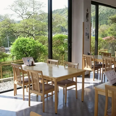 Nezame Hotel
