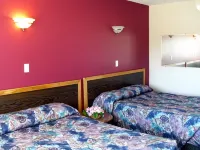 Comox Valley Inn & Suites