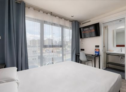 Arena Zone Hotel