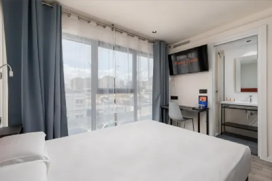 Arena Zone Hotel Hotels near El Saler