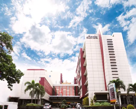 อมาลิอา โฮเทล ลัมปุง โรงแรมในEngal