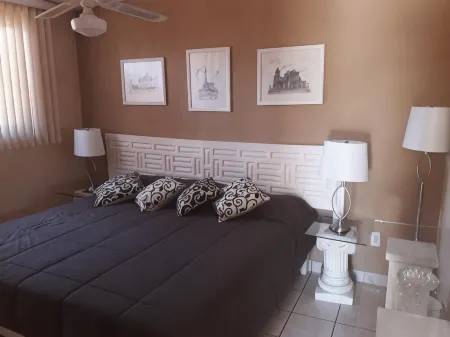 Villa Paraiso Отели в г. Тетекалита