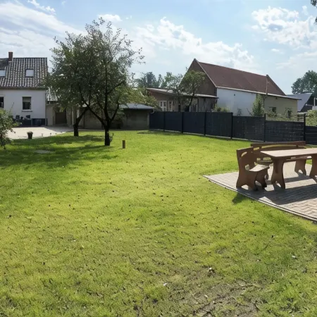 Gemütliche Landhaus-ferienwohnung mit Direktem Wasserzugang in Groß Leppin