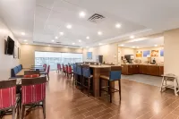 Comfort Inn & Suites Hotels in Clarington