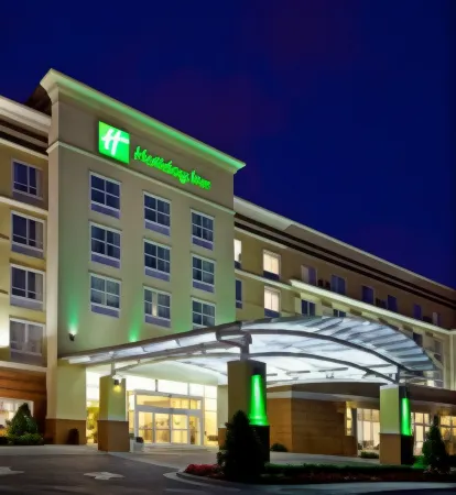 Holiday Inn Louisville Airport - Fair/Expo Отели рядом с достопримечательностью «T3»