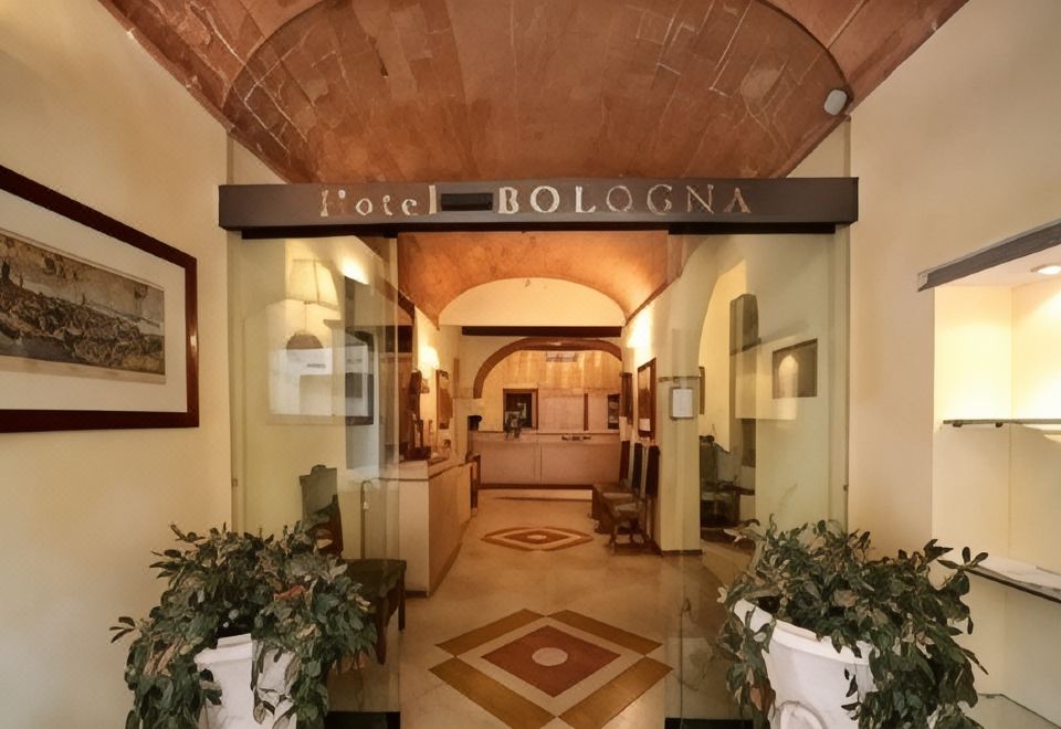호텔 볼로냐의 고풍스러운 외관 또는 인테리어 사진