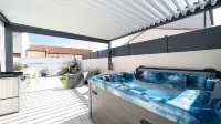 Maison Neuve Avec SPA Pergola Terrain DE Boules Hotel a Pia