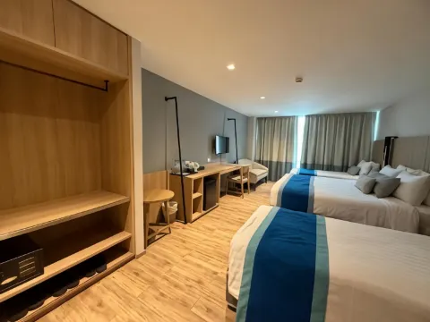 ห้องแฟมิลี่แกรนด์ดีลักซ์ 3 เตียง