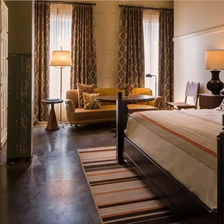 Hotel Emma at Pearl on the Riverwalk