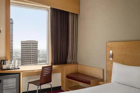 Ibis Sharq Отели в г. Кувейт