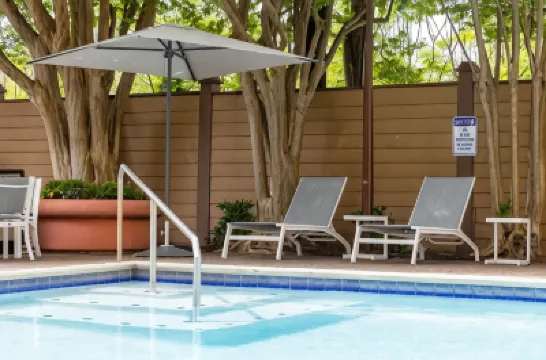 DoubleTree by Hilton Houston Medical Center Hotel & Suites Hotels near Cockrell Butterfly Center