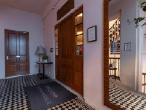 Central Hotel 21 and Apartments Hoteles en Budapest