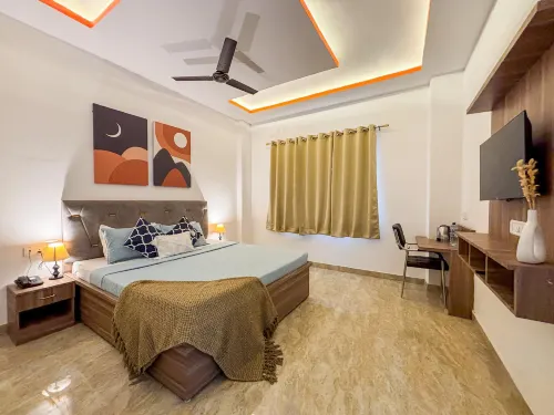 ラグヴィール サダン, ニア ラム マンディル - 10 ミン ウォーク