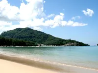 普吉島機場海灘飯店 奈揚海灘附近的飯店