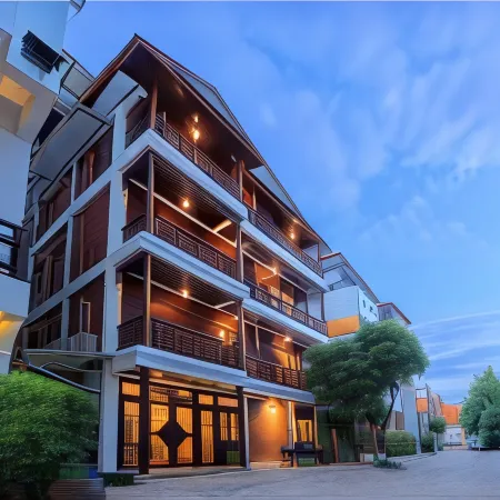 Phongsavath Boutique Hotel
