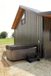 Stockton Lake DAM Cabin with Hot Tub! Less Than 0.25 Miles from the Lake