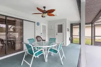 Private Oasis! Heated Pool, Fenced Yard, Poolside Bathroom, Grill, Mins to Beach