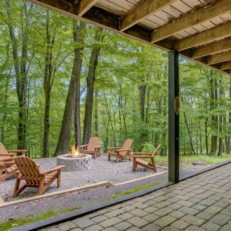 3 Bdrm Mid-Century Mountain House On The Ski Hill