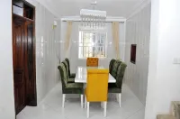 Island Inn Entebbe