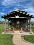8 Minutes from Round Top!  Your Silo-Bration DestinationCOOP-A-Cabana Silo #3 - 3-Sterne