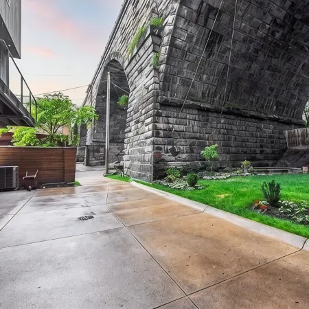 Modern Home in Heart of Cleveland Flats with Stunnnig Views of Cuyahoga River