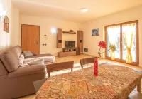 Maresol Formia near the beach and Sports Centre