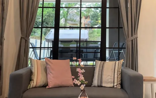 Hidden Hill Villa Kota Bunga by Citrus House - parking