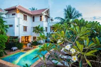 Mane History Lovers Hotels in 