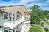 Top location in Baabe: Bright vacation apartment with terrace just 5 minutes from the beach
