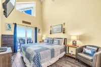 3-bedroom condo in beautiful Orange Beach w/Pool & fitness room, Deeded Parking - บังกะโล