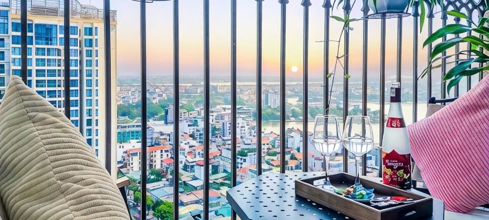Balcony Studio - West Lake View - 1 Min to Lake โรงแรมในฮานอย