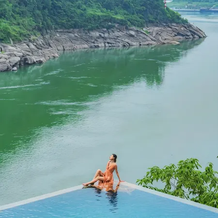 Rongjing Hotel (Tieshanping Forest Park)