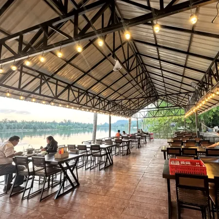 Huather Villa & Cafe