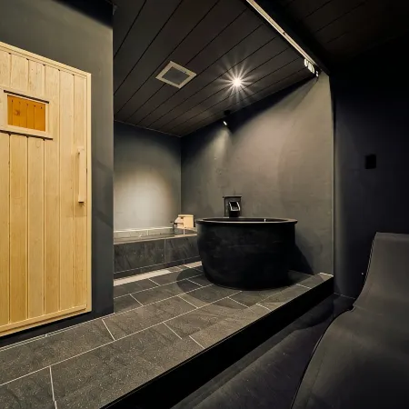 KONJAKUSO OSAKA TSUTENKAKU "MUSHIBUROYA" Sauna Villa