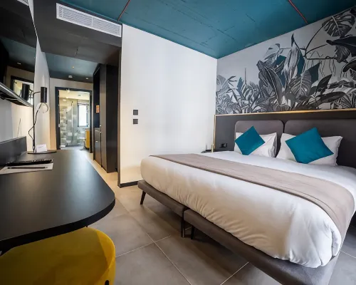 Eleven by Warren Collection Hotels near Tower Road