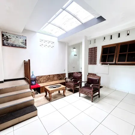 Guest House Kraton Mas