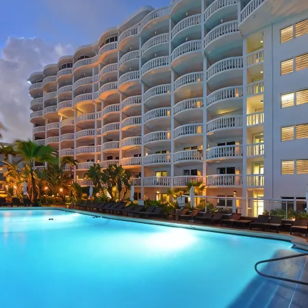 Beachcomber Resort & Club