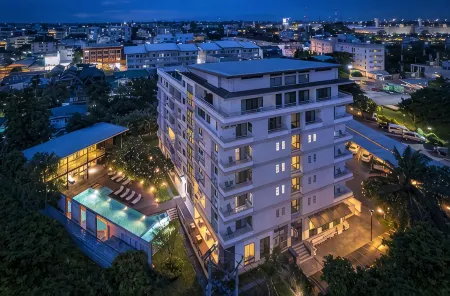 The Grand Napat