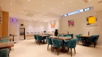 LANOU HOTEL（Taixing Wanda Square）