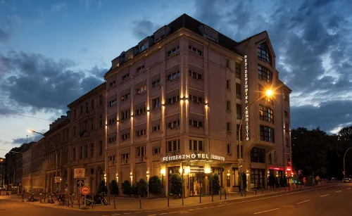 Living Hotel Berlin Mitte - Kitchens