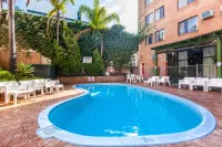 Perth City Apartment Hotel - С бассейном