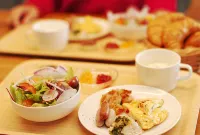 Hotel Gee Haive - breakfast