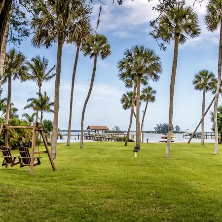 Island View Cottages Sebastian