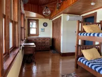 Thousand Island Park home, 5 bedroom,  3 and 1/2 bath, with dock space!! - 4 stjerner