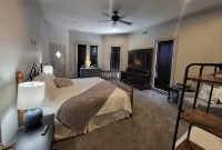 Large two floor 4-bedroom 2.5 bath apartment w AC, WiFi in downtown Glasgow KY