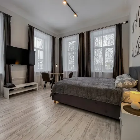 Vayt Rums Living quarters Отели в г. Тверь