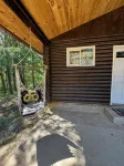 Charming Log Cabin on a Quiet Back Road to Get Away from it All and Enjoy Nature - Hytter