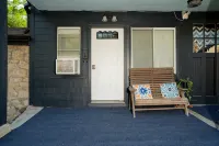 'Croton Nook' - Spacious Studio with Full Eat-in Kitchen, Cozy Getaway - 3-Star
